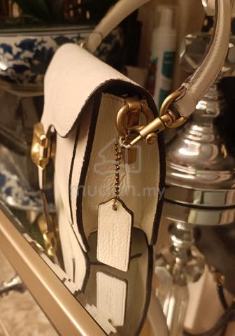 Carousel Image