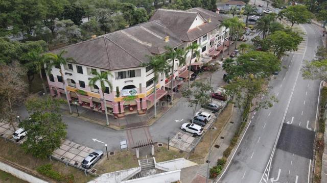 Fully Tenanted, 3 Storey Shop Presint 9 Putrajaya 1