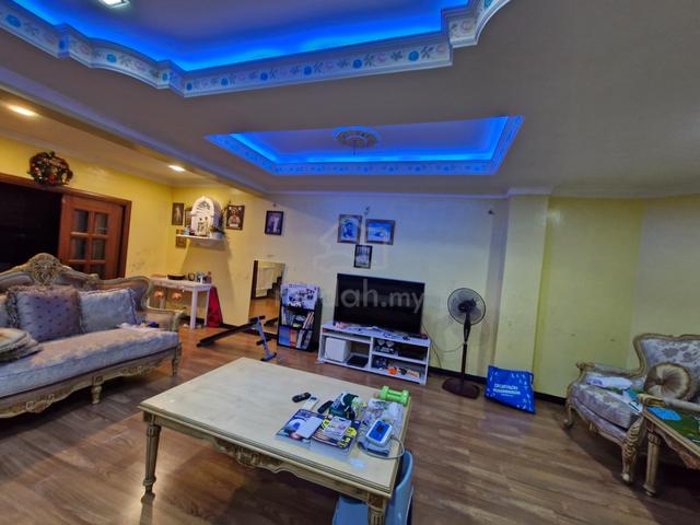 Sale - Renovated 2 storey Tm Seri Cheras! 1