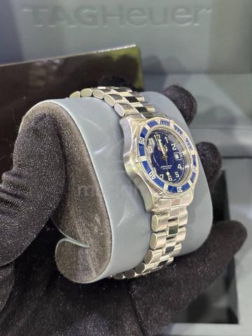 Tag Heuer Sport Blue 28MM Quartz Watch - photo 4 of 5