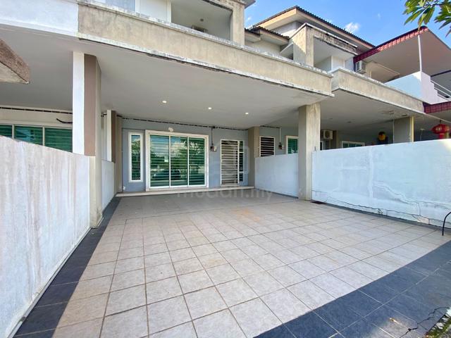 Seri Sutera@Botani Seri Botani Double Storey Terrace House 1