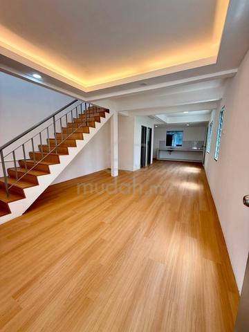 Pekan Nanas|Taman Pelangi Mas|2 Sty Low Cost|Endlot|Renovated 1