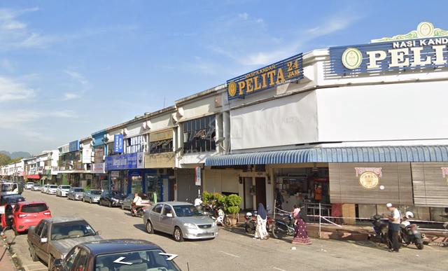 Double storey shoplot at Taman Bukit Minyak 1