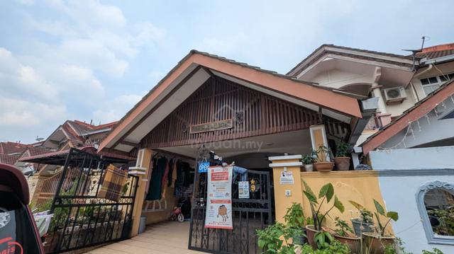 Taman Dahlia,Pasir Gudang, Rumah untuk dijual 1