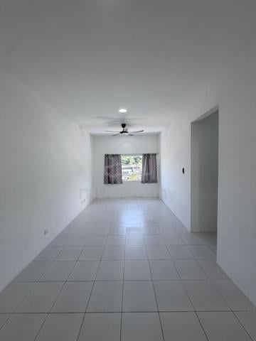 Residensi Acacia 1