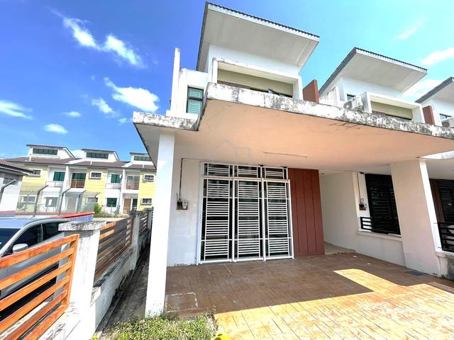 2sty Endlot Hse Saujana KLIA, Kota Warisan 4R4B 22x75 , 10mins to KLIA 1