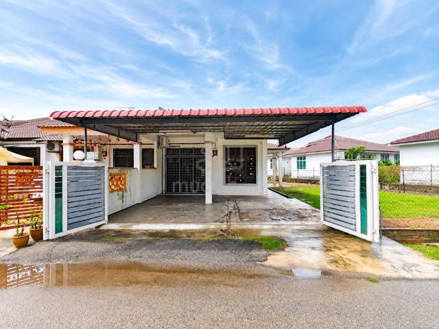 Corner Lot Untuk Disewa Taman Desa Molek, Ayer Molek, Melaka 1