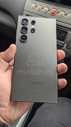 Samsung Galaxy S24 Ultra 512GB - photo 5 of 6
