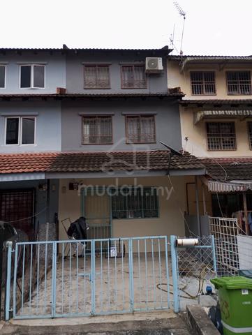 2.5 storey Terrace House at Taman Desa Setapak (PRICE NEGOTIABLE) 1