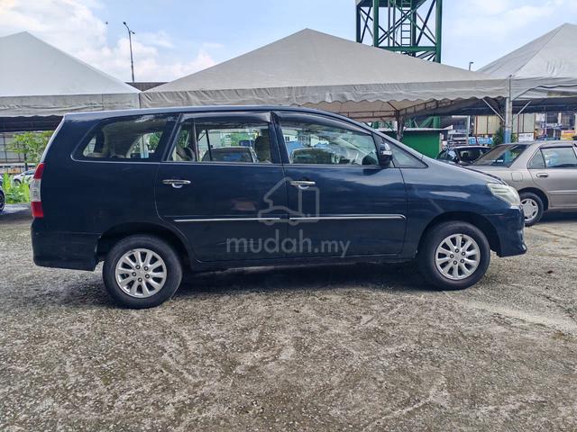 2014 Toyota INNOVA 2.0 G (A) - 3