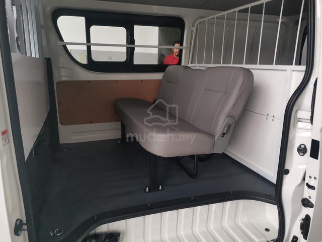 2026 Toyota ORIGINAL HIACE SEMI PANEL PROMO 3,1K - 4