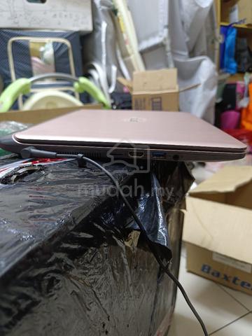 Asus A407M

Intel celeron N4000 1.1Ghz

Windows 11 - photo 6 of 6