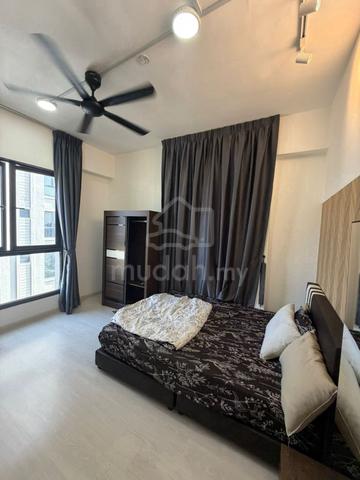 Middle , Balcony and Master Room at Equine Residence Seri Kembangan 1