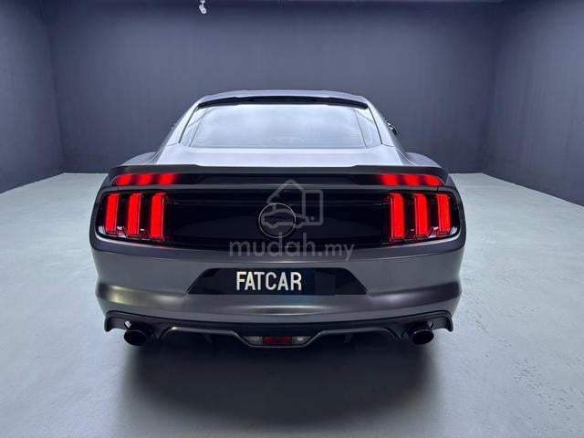 Reg 2022 Ford MUSTANG 2.3 ECOBOOST 45k km F/Loan - 2