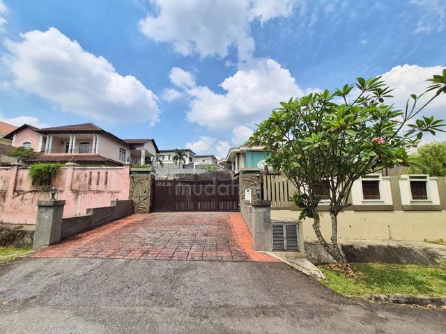 [ BELOW MARKET VALUE, CANTIK ] Bungalow Seksyen 8 Shah Alam 3