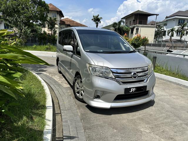 2013 Nissan SERENA 2.0 S-HYBRID HIGHWAY STAR - 2