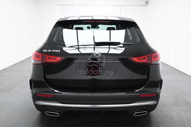 2022 Mercedes Benz GLA250 2.0 1-OWNER FSR U/WRT26 - 5