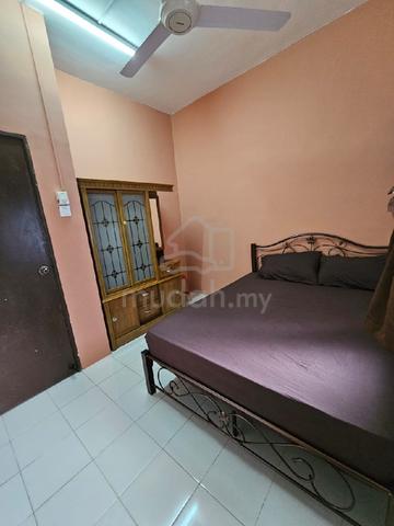 Bilik Sewa Fully Furnished Masjid Tanah 1