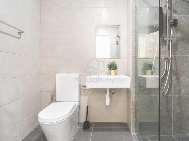 All Inclusive Master Room in Meta Residence (Seri Kembangan), Near MRT 4