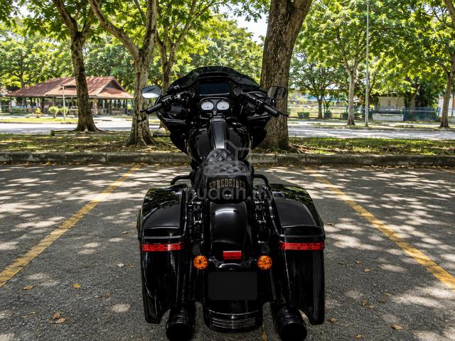 Carousel Image