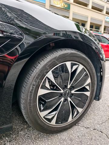 2024 BYD Seal Standard Dynamic RWD - 5