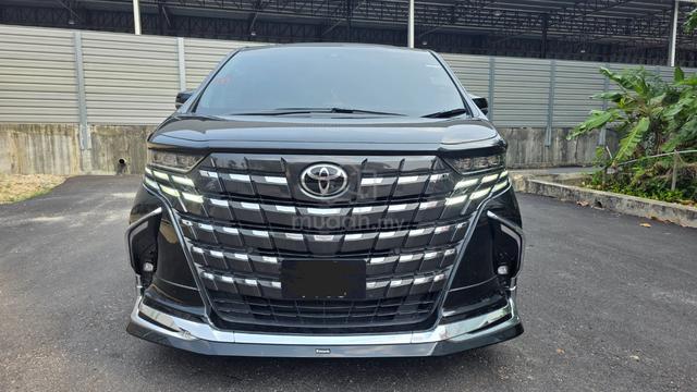 2022/ 2023 Toyota alphard 2.5 - 2