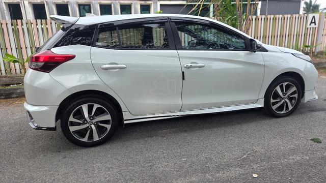 2021 Toyota YARIS 1.5 E (A) - 4