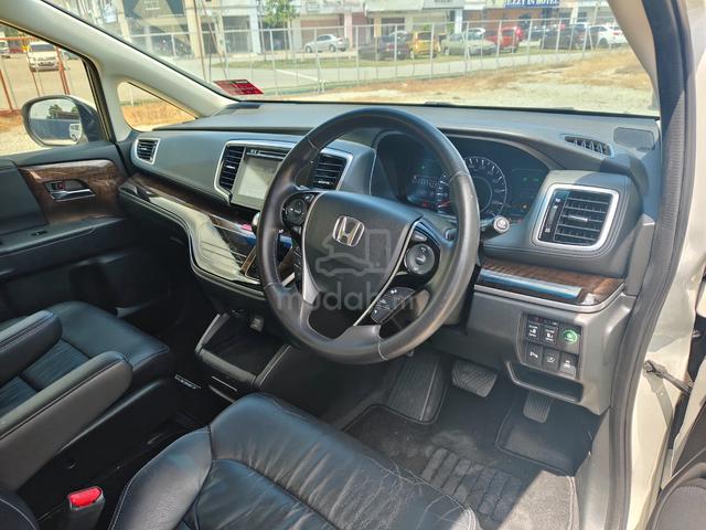 2016 Honda Odyssey 2.4 Full Spec 1Owner Like New - 4