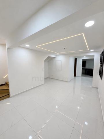 Seri Alam Jln Suria Double Storey Low Cost Masai Sale 1
