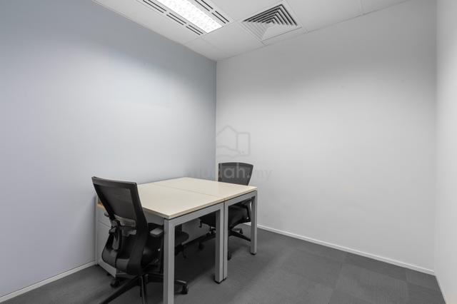 All-inclusive office space for 2 persons in Regus First Avenue 1