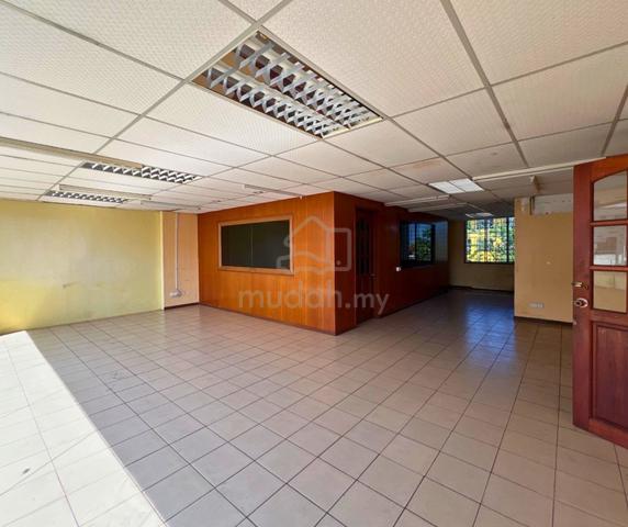 Putatan Point Office Lot | Rental Friendly 1