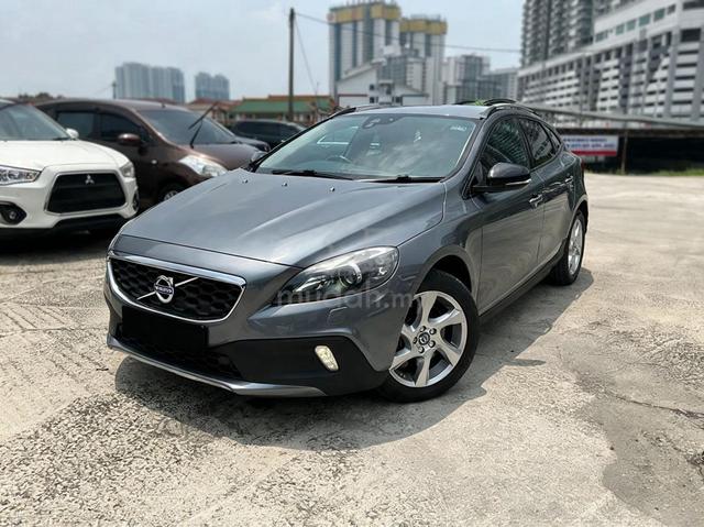 2016 Volvo V40 2.0 CROSS COUNTRY T5 (A) EASY LOAN - 1