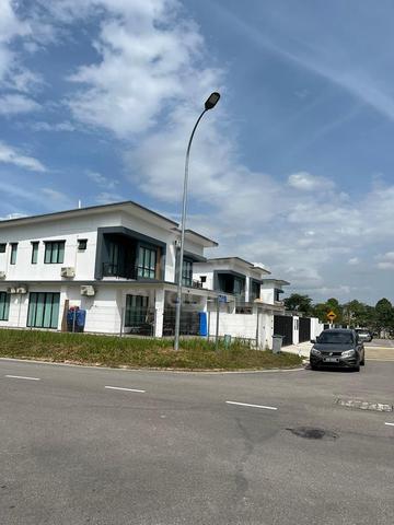 For Sale 2-Storey Cluster House at Taman Pulai Jaya Johor Bahru 1
