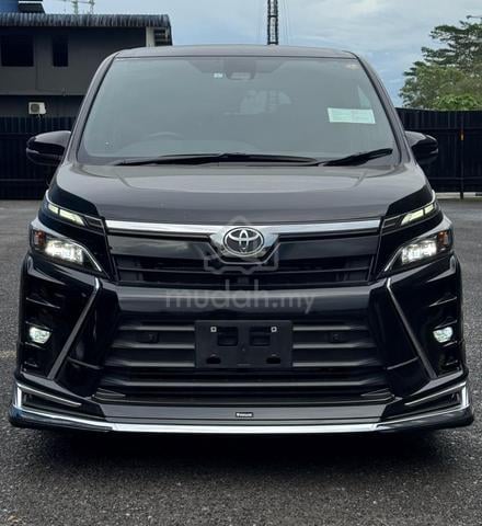 TOYOTA VOXY 2.0 ZS *UNREGISTERED* 8 SEATERs BLACK - 4