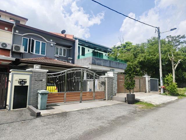 Double Storey House in Tamai Damai Utama (Fully Renovated& Extended) 1