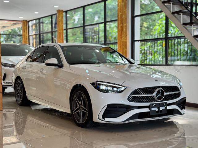 23K KM✨2022 Mercedes Benz C200 1.5 AMG LINE - 1