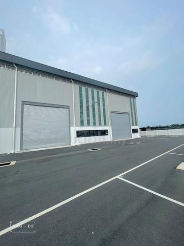 3Storey Semi D Factory Corner Lot Pulau Carey Jenjarom 21k sqft 300AMP 1