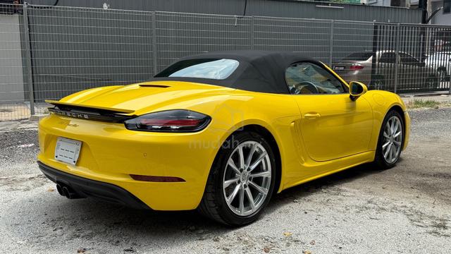 5A 7k km Yellow 2022 Porsche BOXSTER 2.0 718 - 1