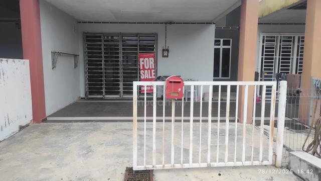 Teres Satu Tingkat For Sale di Taman Lipat Kajang Jasin 1