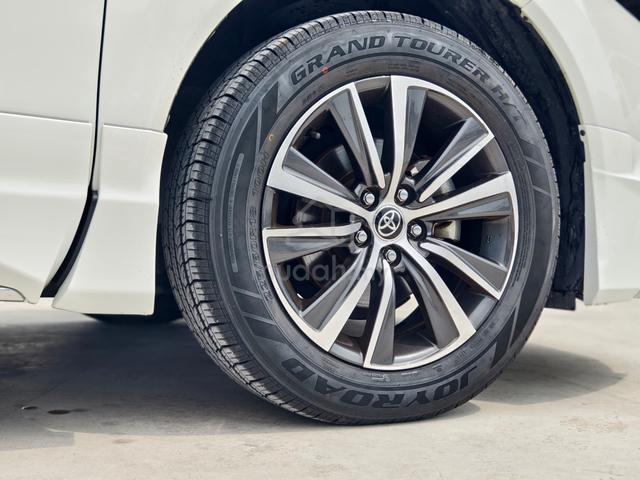 BLCK SEAT 2022 Toyota HARRIER G BSM BDYKIT 47k KM - 4