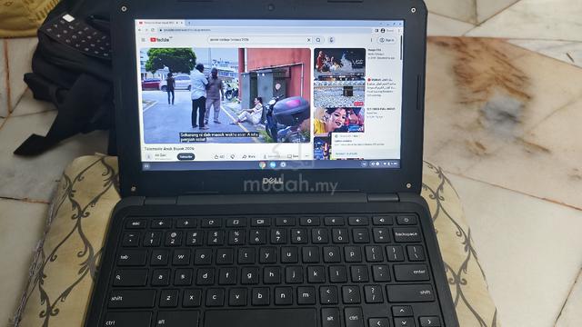 Chromebook  - photo 4 of 6