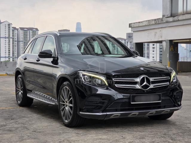 2018 Mercedes Benz GLC250 2.0 4MATIC MoonRoof - 1