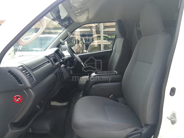 2015 Toyota HIACE 2.7 WINDOW VAN Petrol Tayar Baru - 5