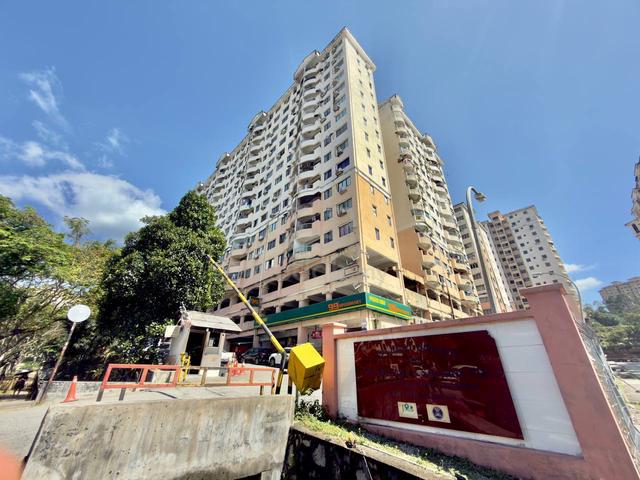 Saujana Ria Aparment 1