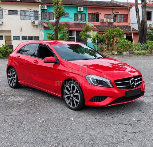 2014 Mercedes Benz A-CLASS 1.6 200 BLUEEFCY (CBU) - 1