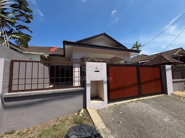 Rumah Semi D Sg Karang Pantai Kuantan Untuk Dijual 1