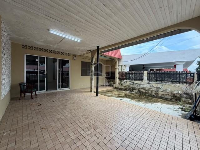 1-Storey Terrace at Bukit Beruang Melaka | Fully Extended | 1