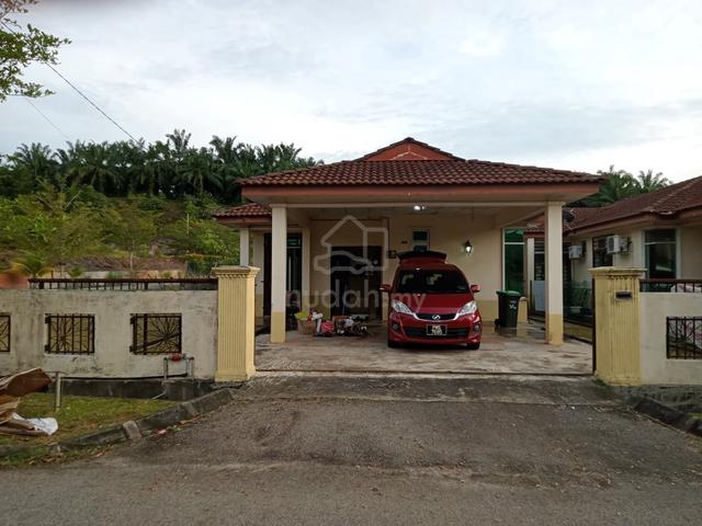 Bandar Seri Astana📍Tanah Luas‼️Bawah Market Value✅️Full Loan✅️ 1