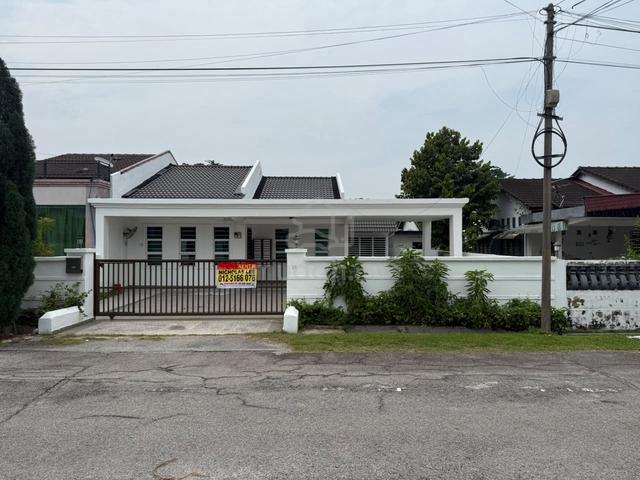Ipoh Lim Garden Single Storey SEMID House For Rent 1