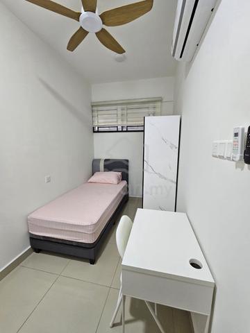 ROOM FOR RENT @ FEMALE ONLY Trellis Residence @ Johor Bahru 1